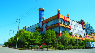 奇想奇天烈な建物 | 絶景事典